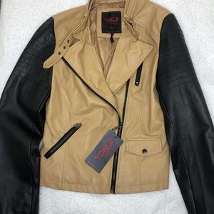 Faux Leather Jacket size: Large